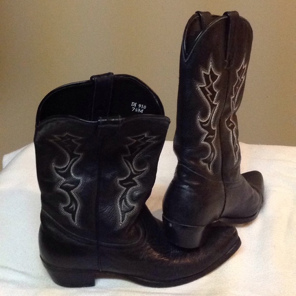 Dingo size 7 1/2 women's cowgirl boots, like new - Picture 2 of 8